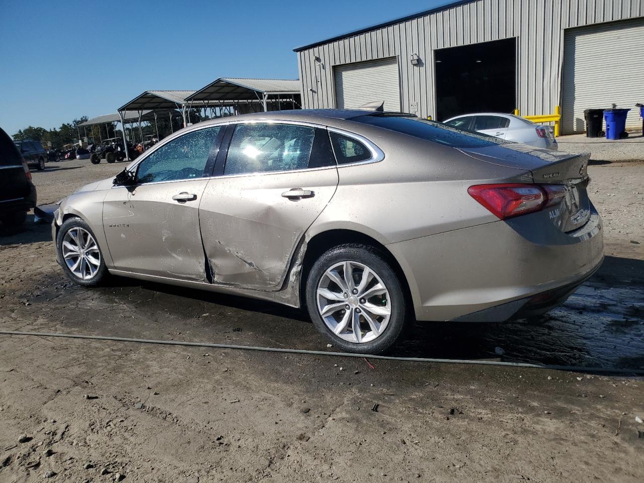 2022 Chevrolet Malibu Lt - zdjęcie 2