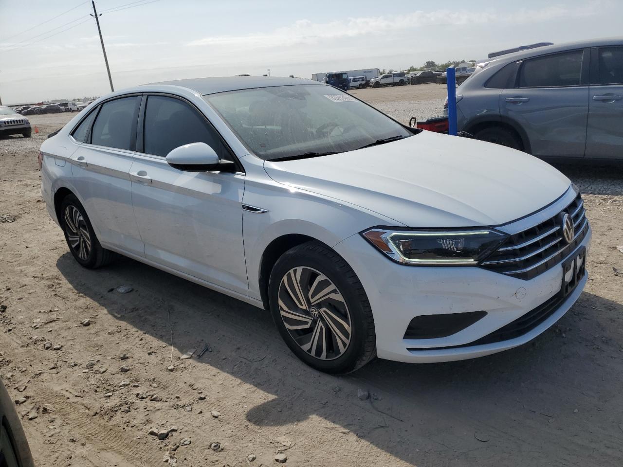 2021 Volkswagen Jetta - zdjęcie 4