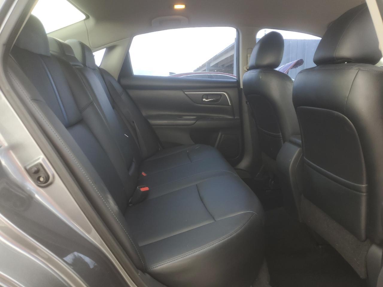 2018 Nissan Altima 2.5 - zdjęcie 10