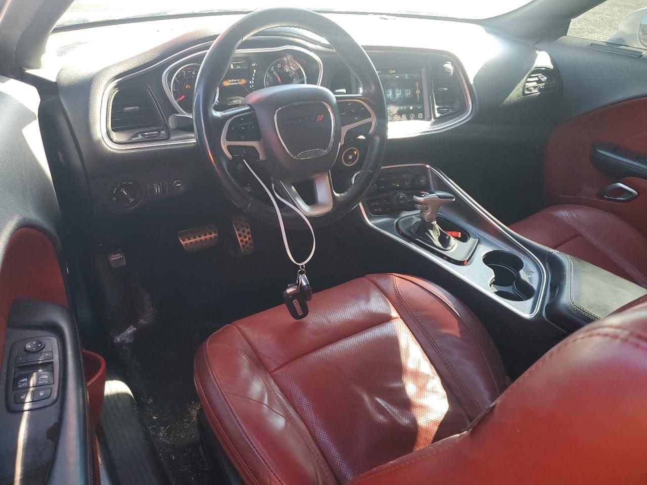 2017 Dodge Challenger Sxt - zdjęcie 8