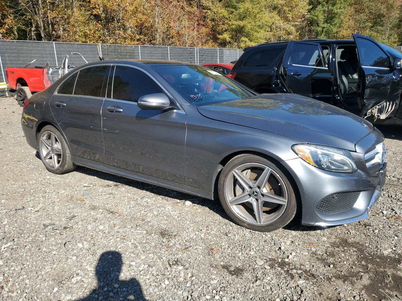 2017 Mercedes-Benz C 300 - zdjęcie 4