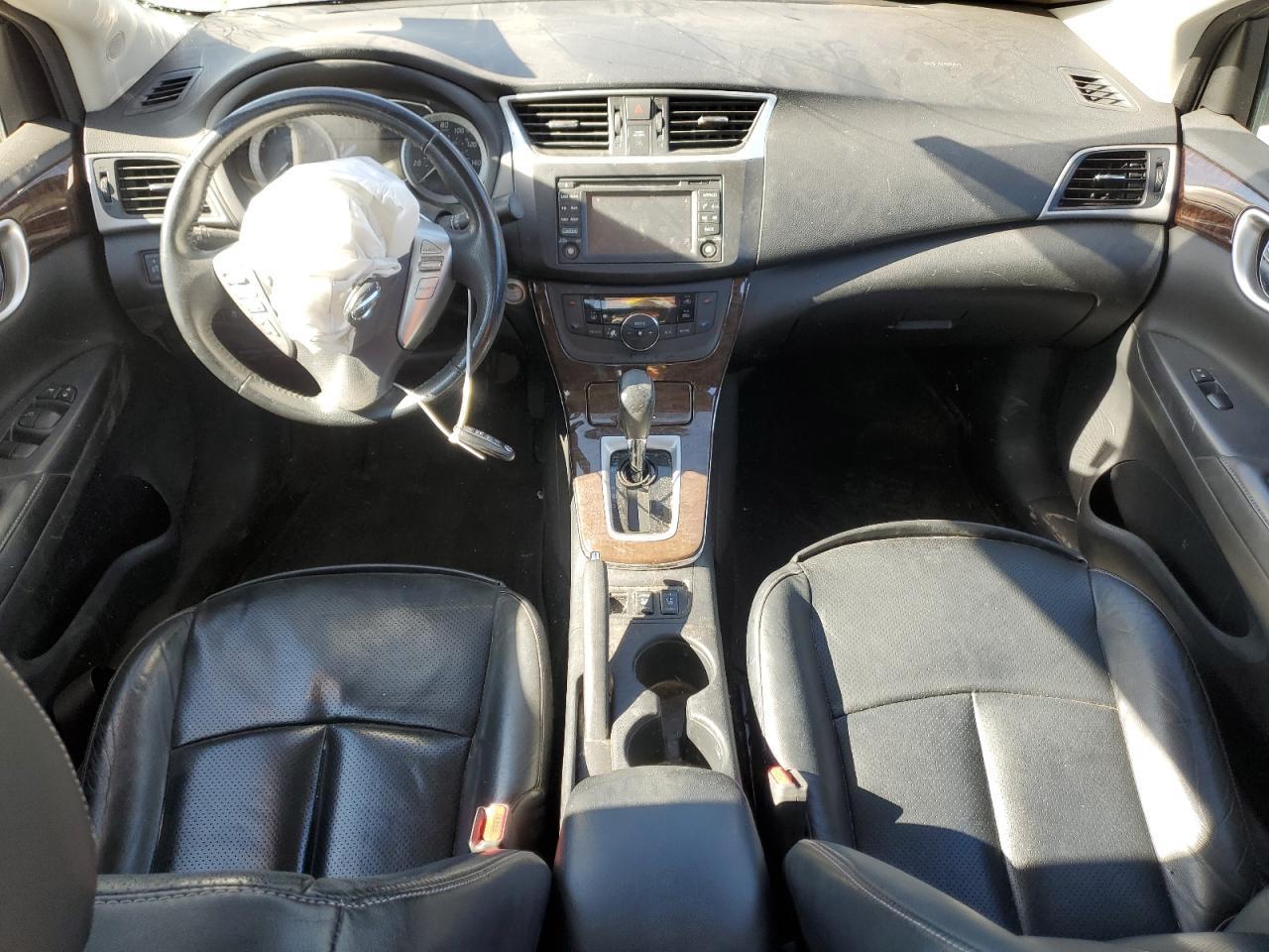 2015 Nissan Sentra S - zdjęcie 8