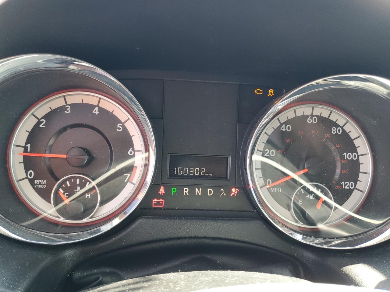 2019 Dodge Caravan - zdjęcie 9