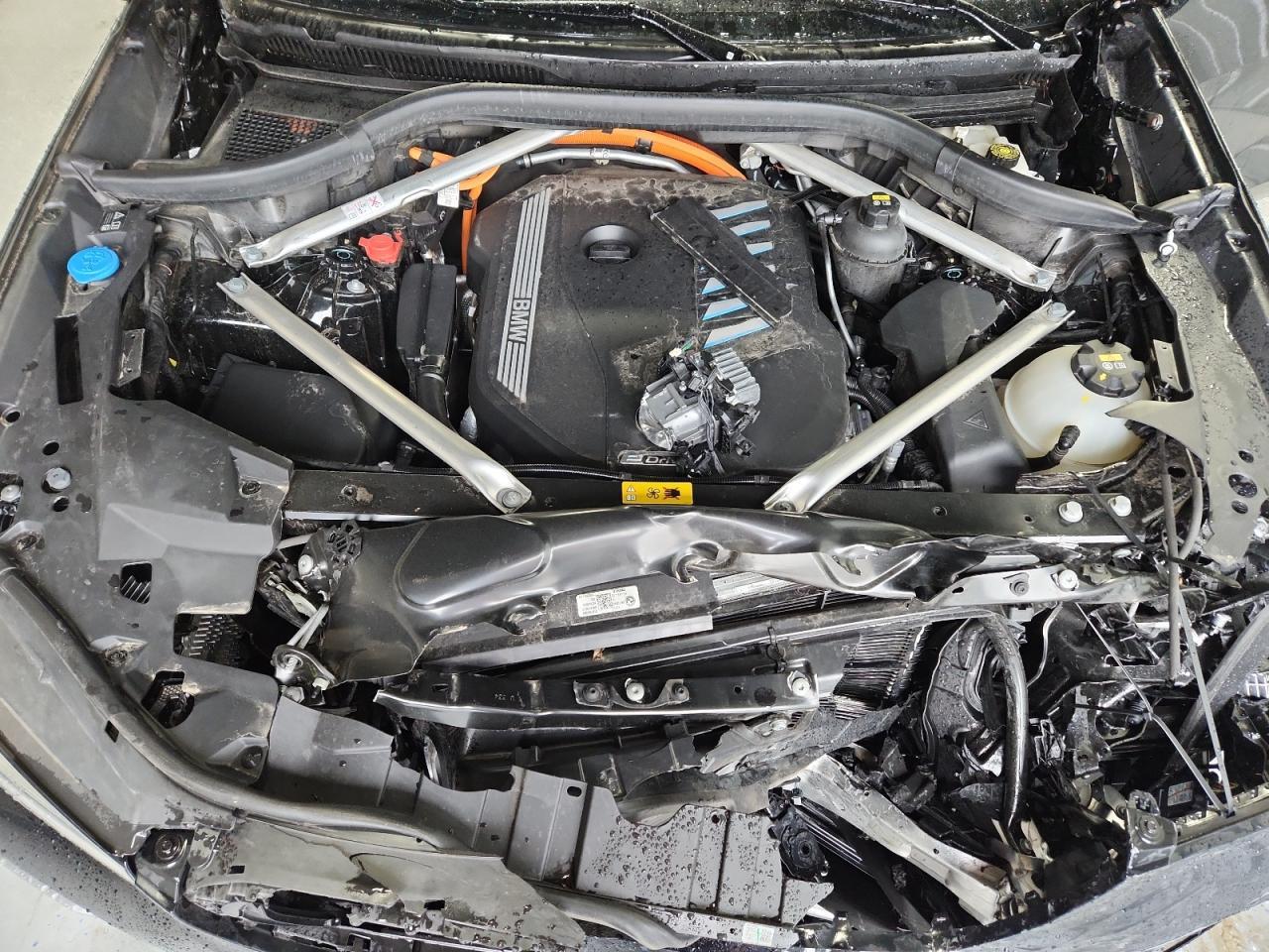 2022 BMW X5 xDrive45E - zdjęcie 12