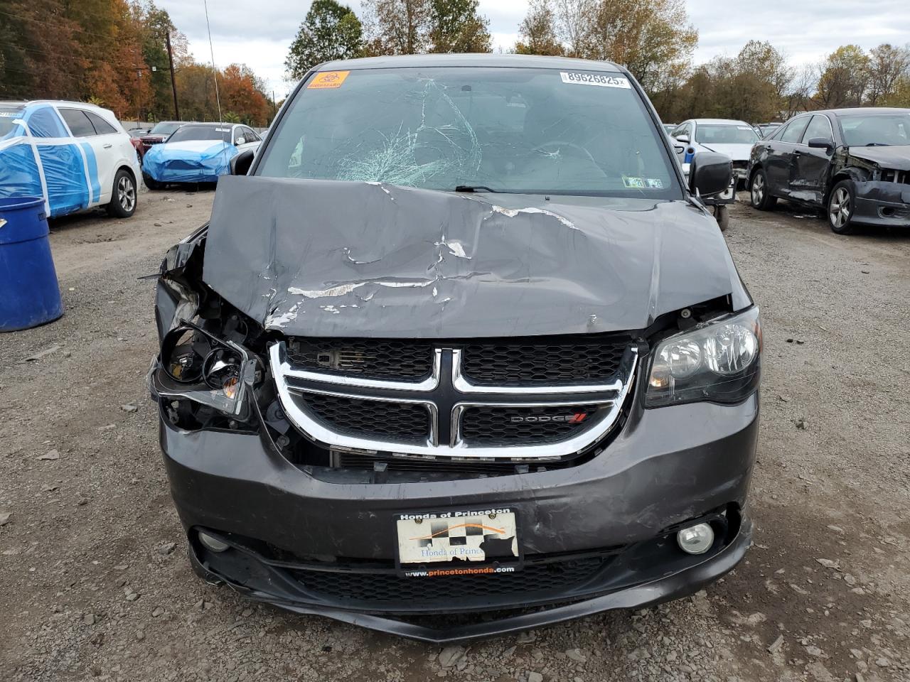 2016 Dodge Caravan - zdjęcie 5