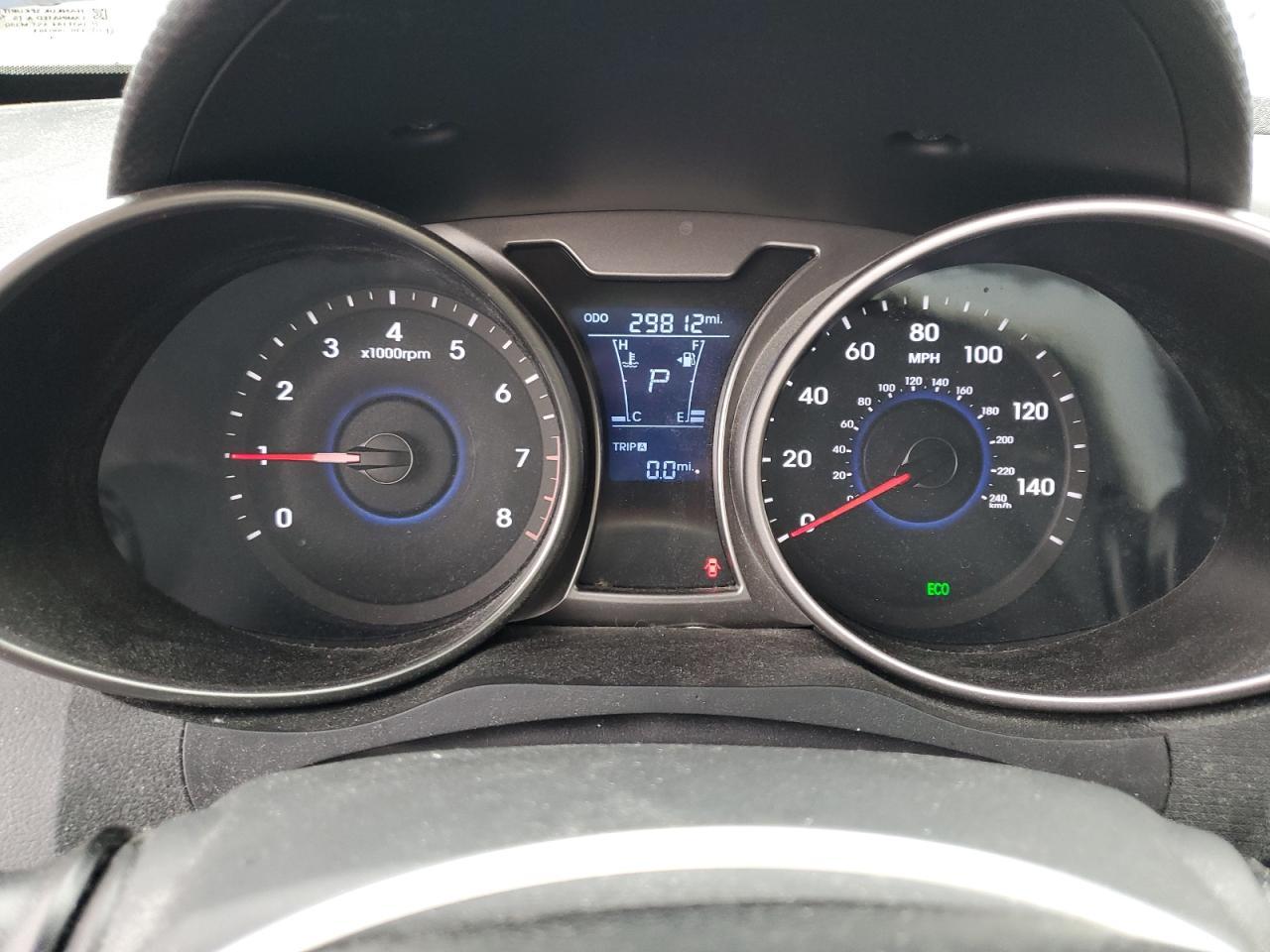 2015 Hyundai Veloster - zdjęcie 9