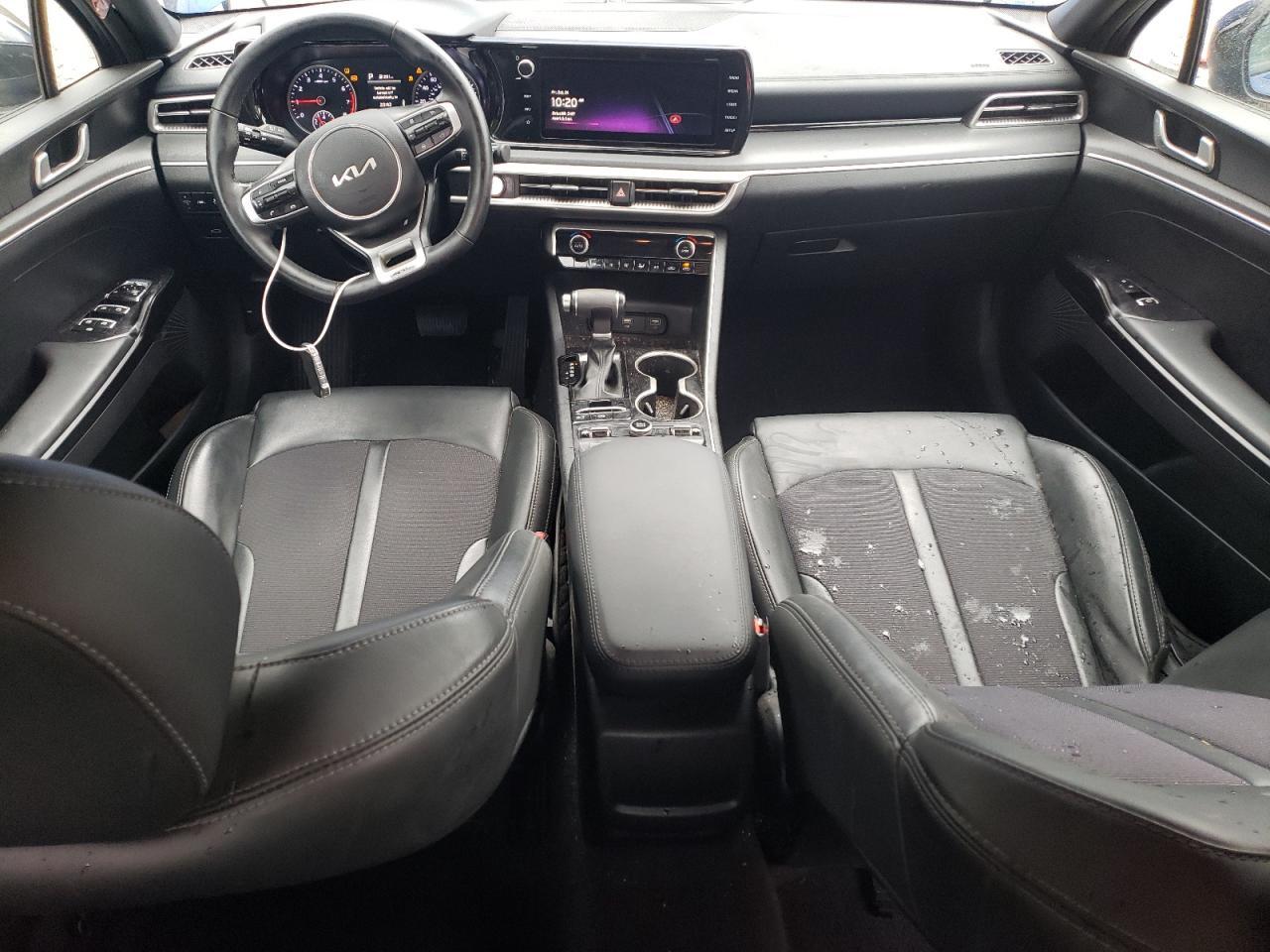 2024 Kia K5 Gt Line - zdjęcie 8