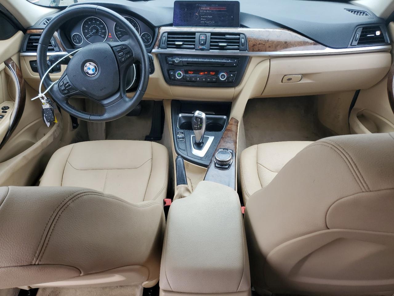 2014 BMW Seria 3 320i - zdjęcie 8