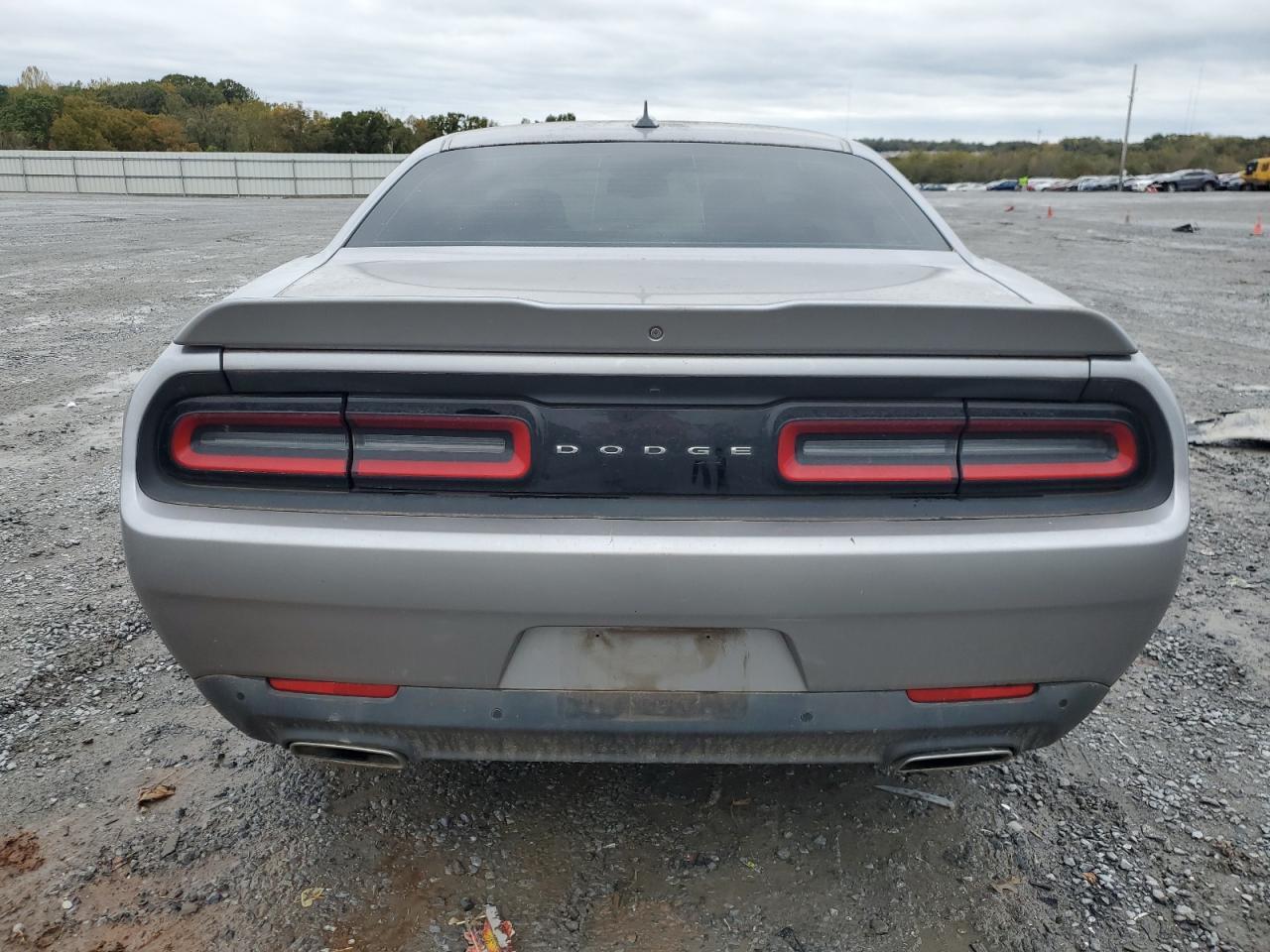 2016 Dodge Challenger Sxt - zdjęcie 6