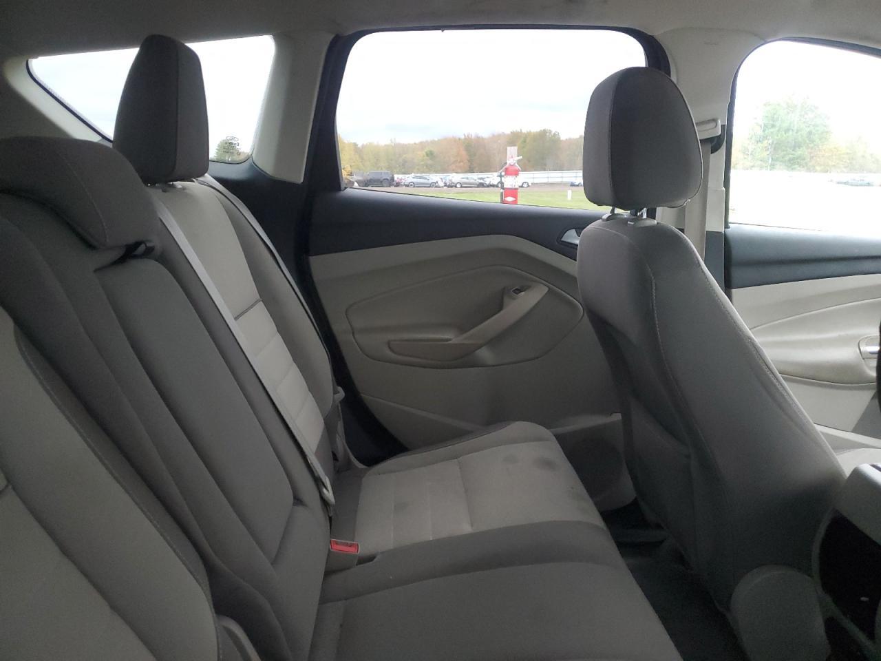 2013 Ford Escape - zdjęcie 11