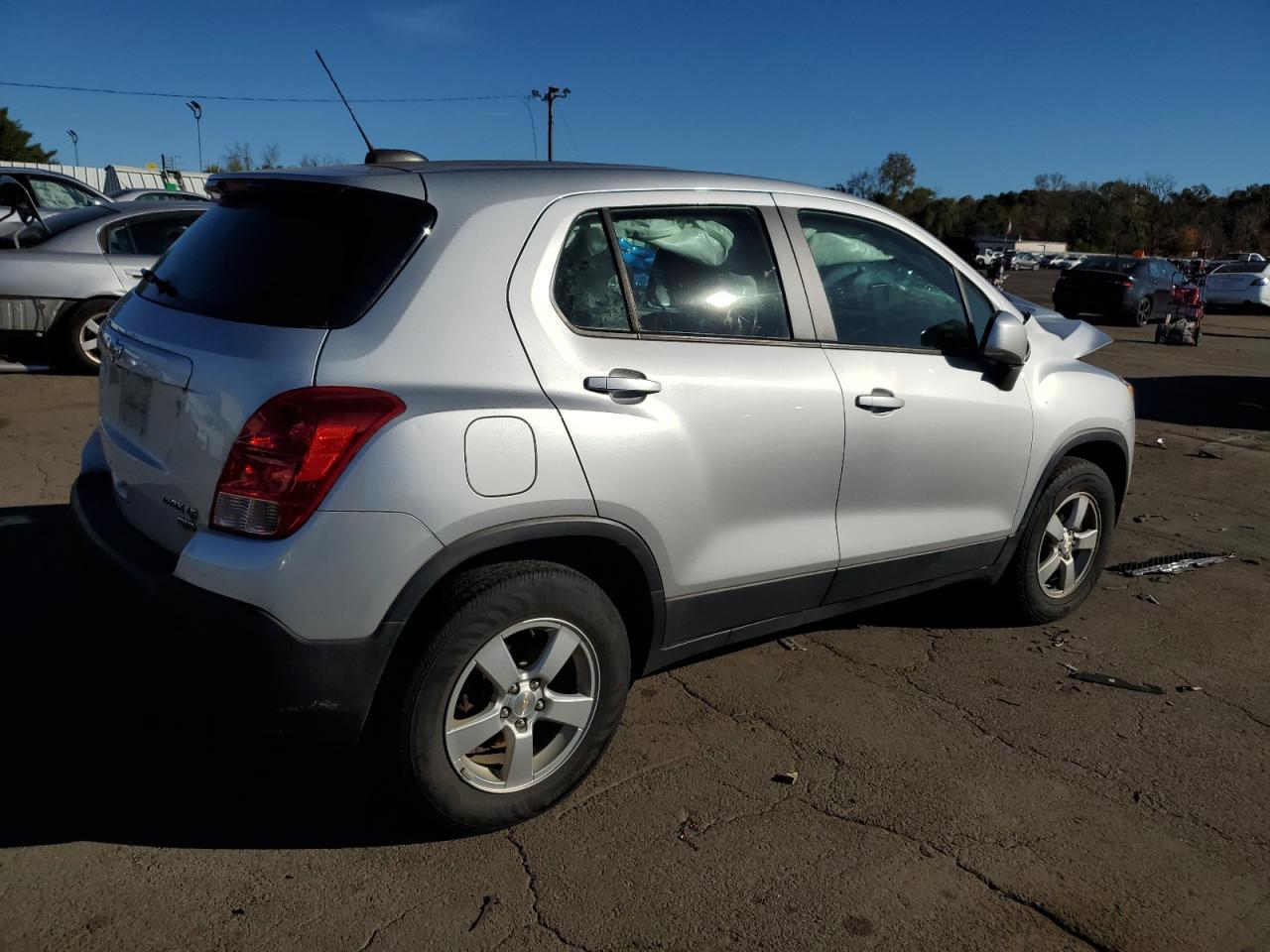 2016 Chevrolet Trax - zdjęcie 3