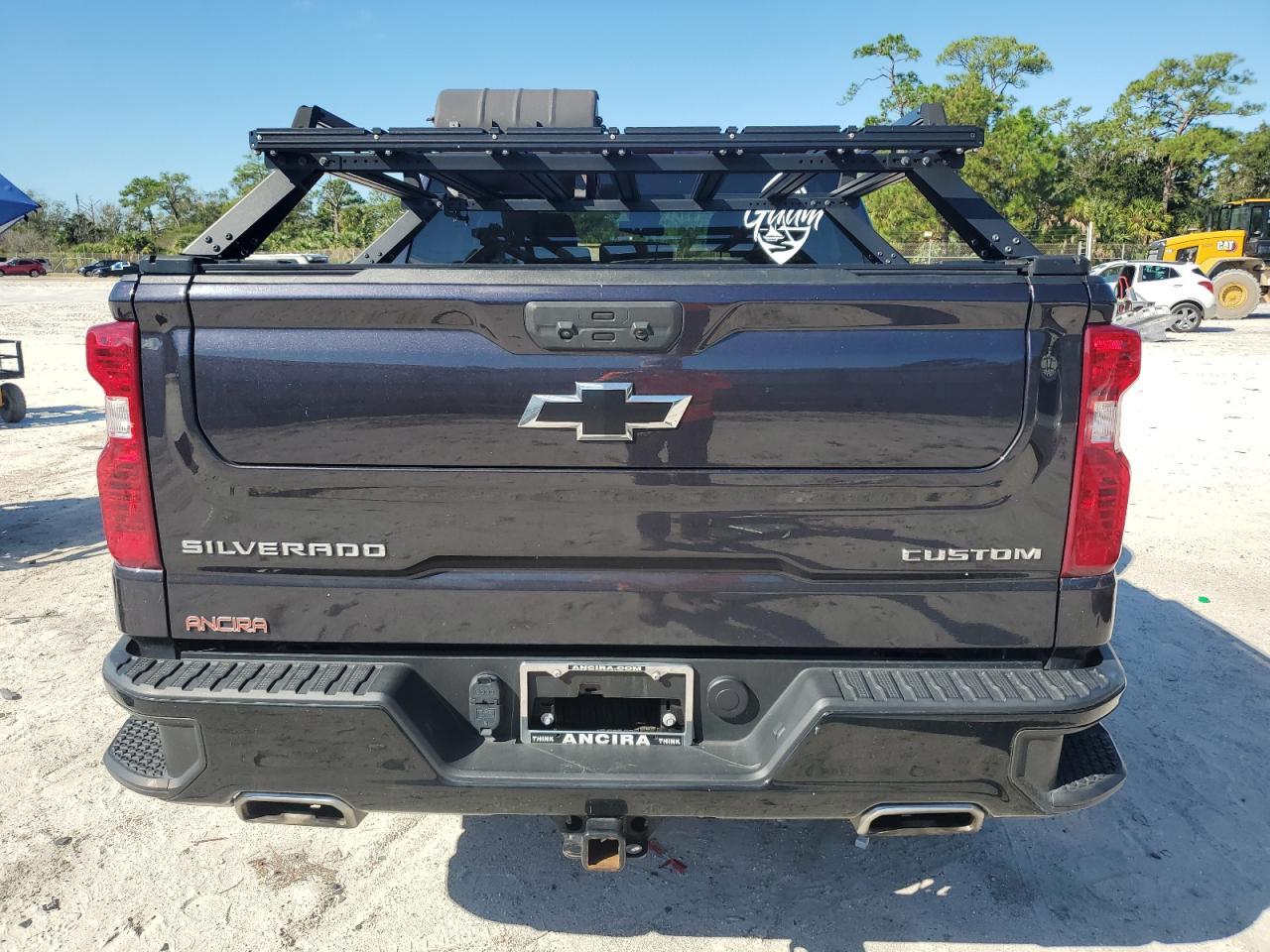 2023 Chevrolet Silverado - zdjęcie 6