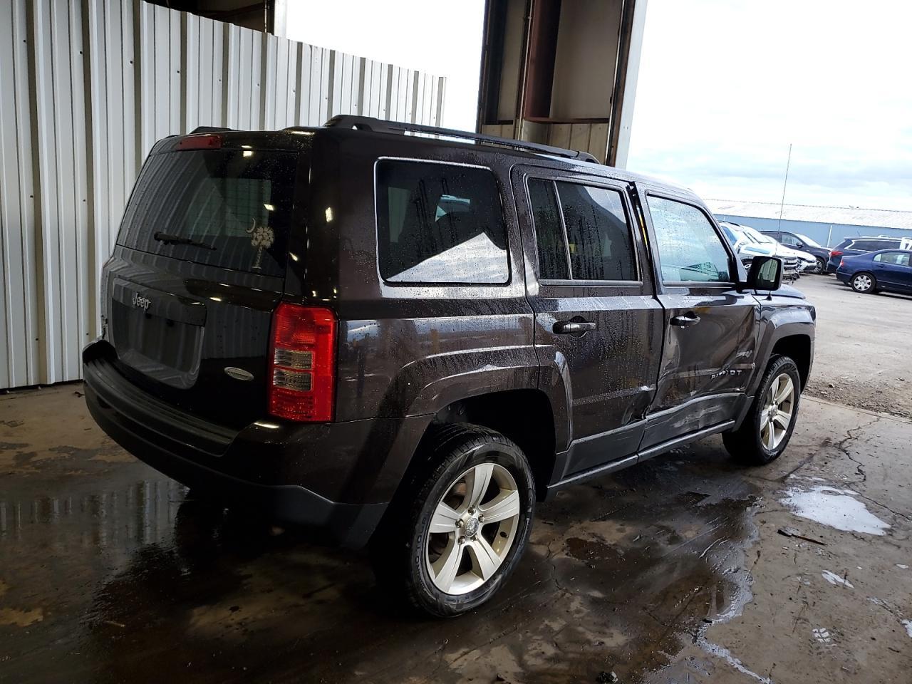 2014 Jeep Liberty (Patriot) - zdjęcie 3