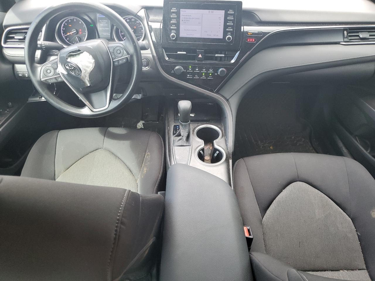 2023 Toyota Camry Le - zdjęcie 8