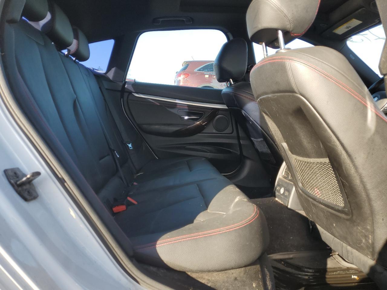 2015 BMW 328 Xigt - zdjęcie 10