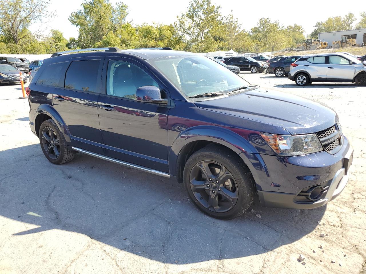 2018 Dodge Journey Crossroad - zdjęcie 4