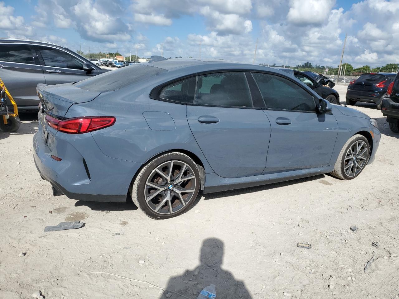 2022 BMW 228Xi - zdjęcie 3