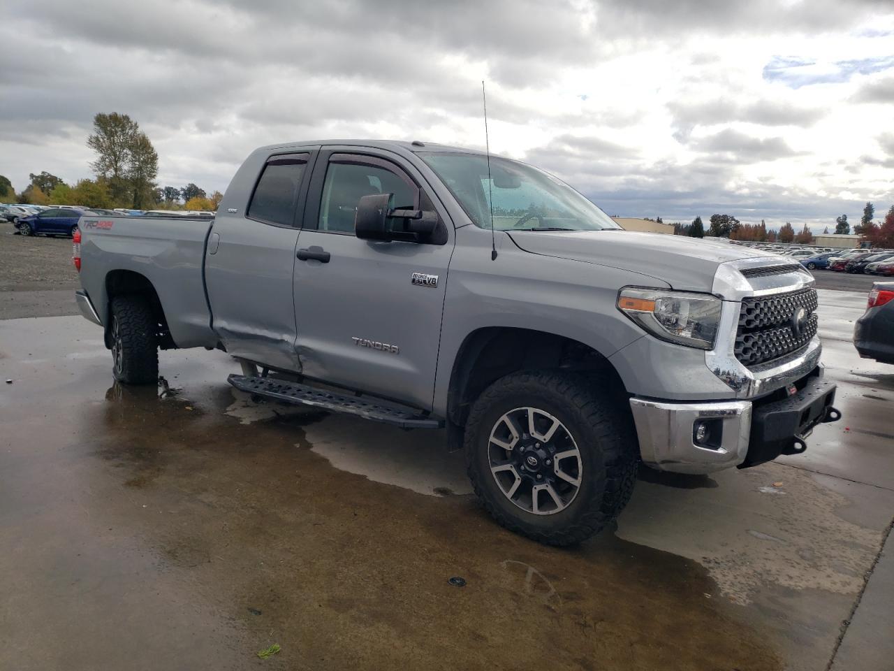 2018 Toyota Tundra - zdjęcie 4