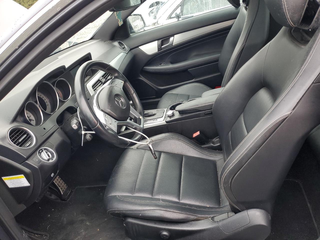 2013 Mercedes-Benz C 250 - zdjęcie 7