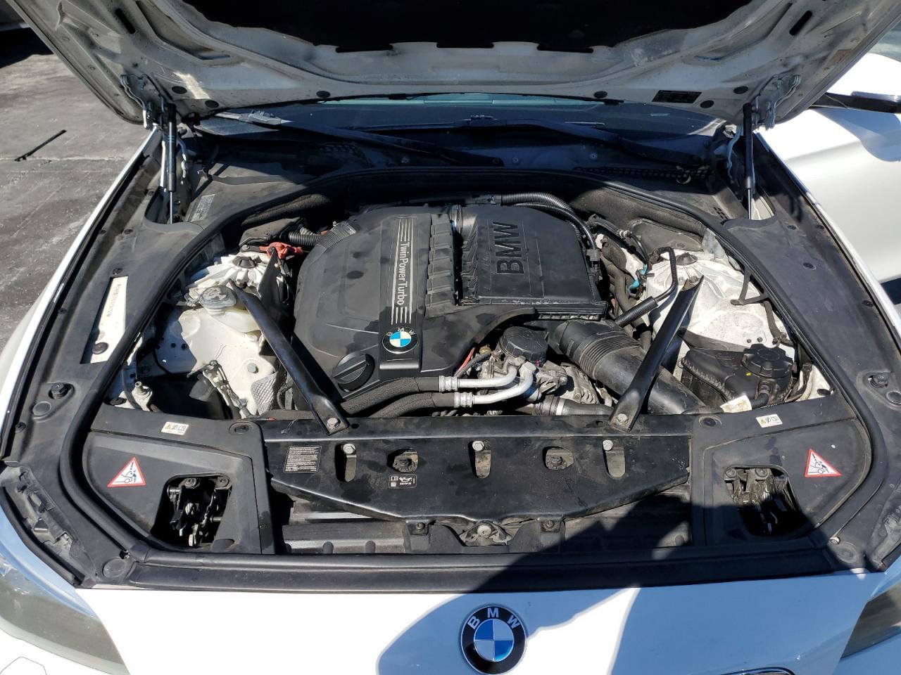 2016 BMW 535 I - zdjęcie 11