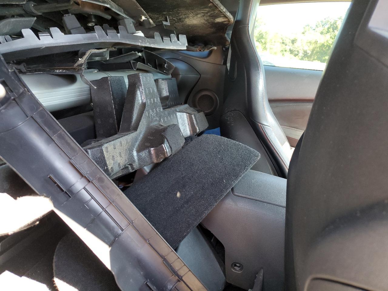 2019 Nissan 370Z Base - zdjęcie 10