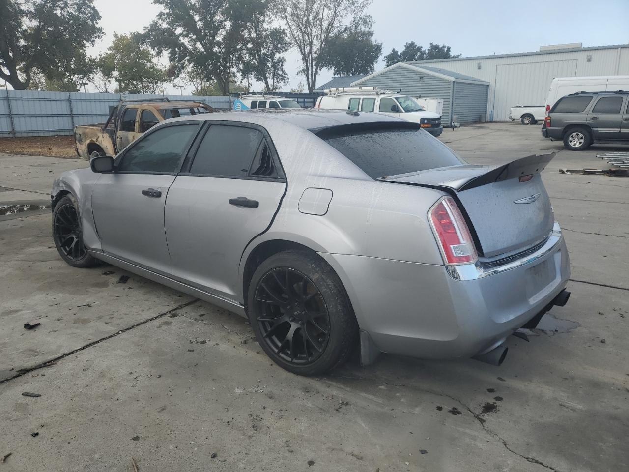 2014 Chrysler 300C - zdjęcie 2