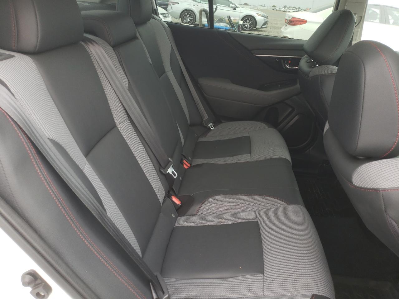 2022 Subaru Legacy - zdjęcie 10