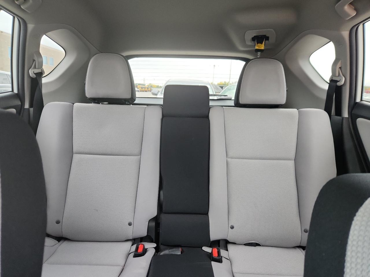 2017 Toyota Rav4 Xle - zdjęcie 10