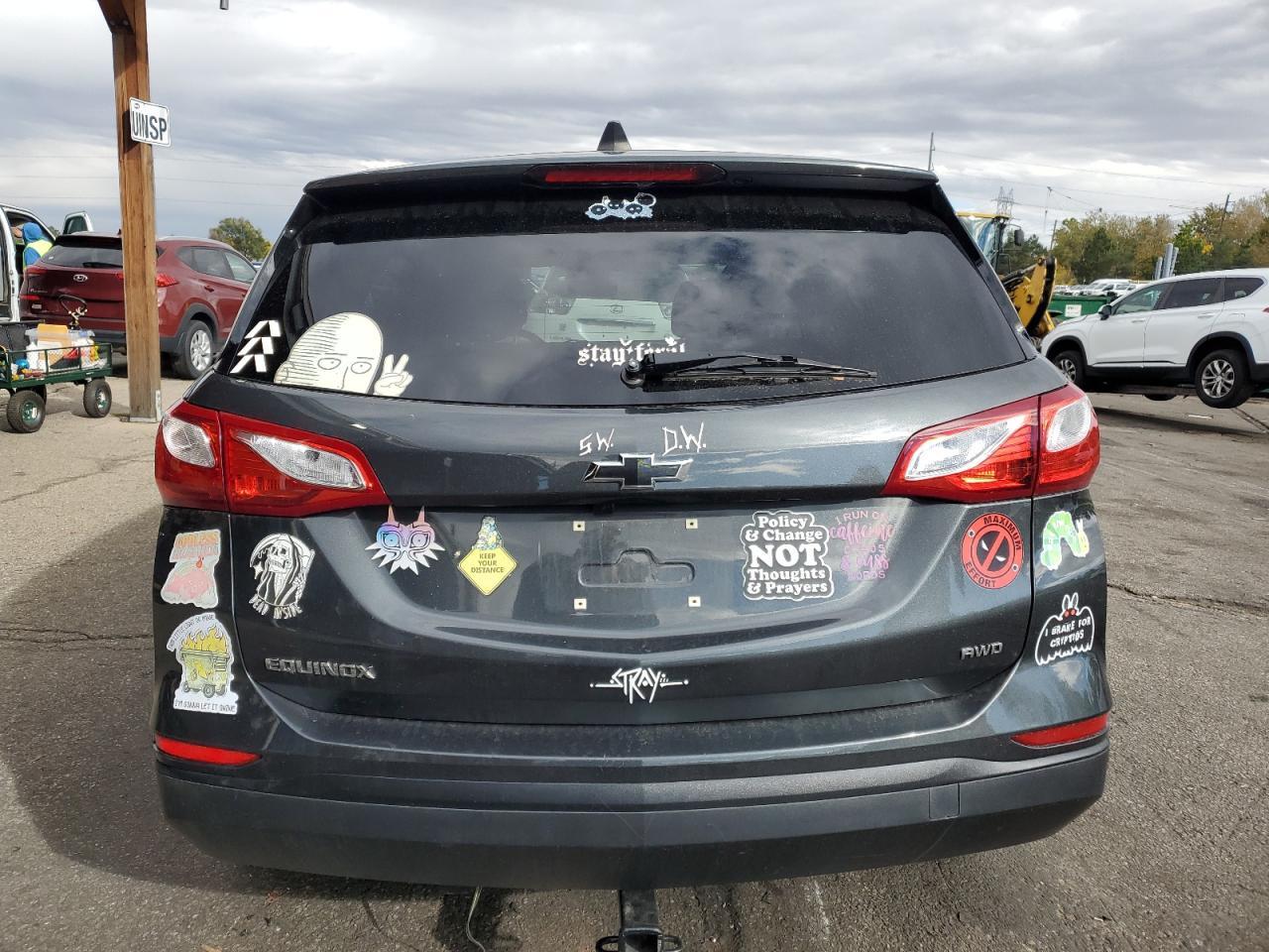 2020 Chevrolet Equinox Ls - zdjęcie 6