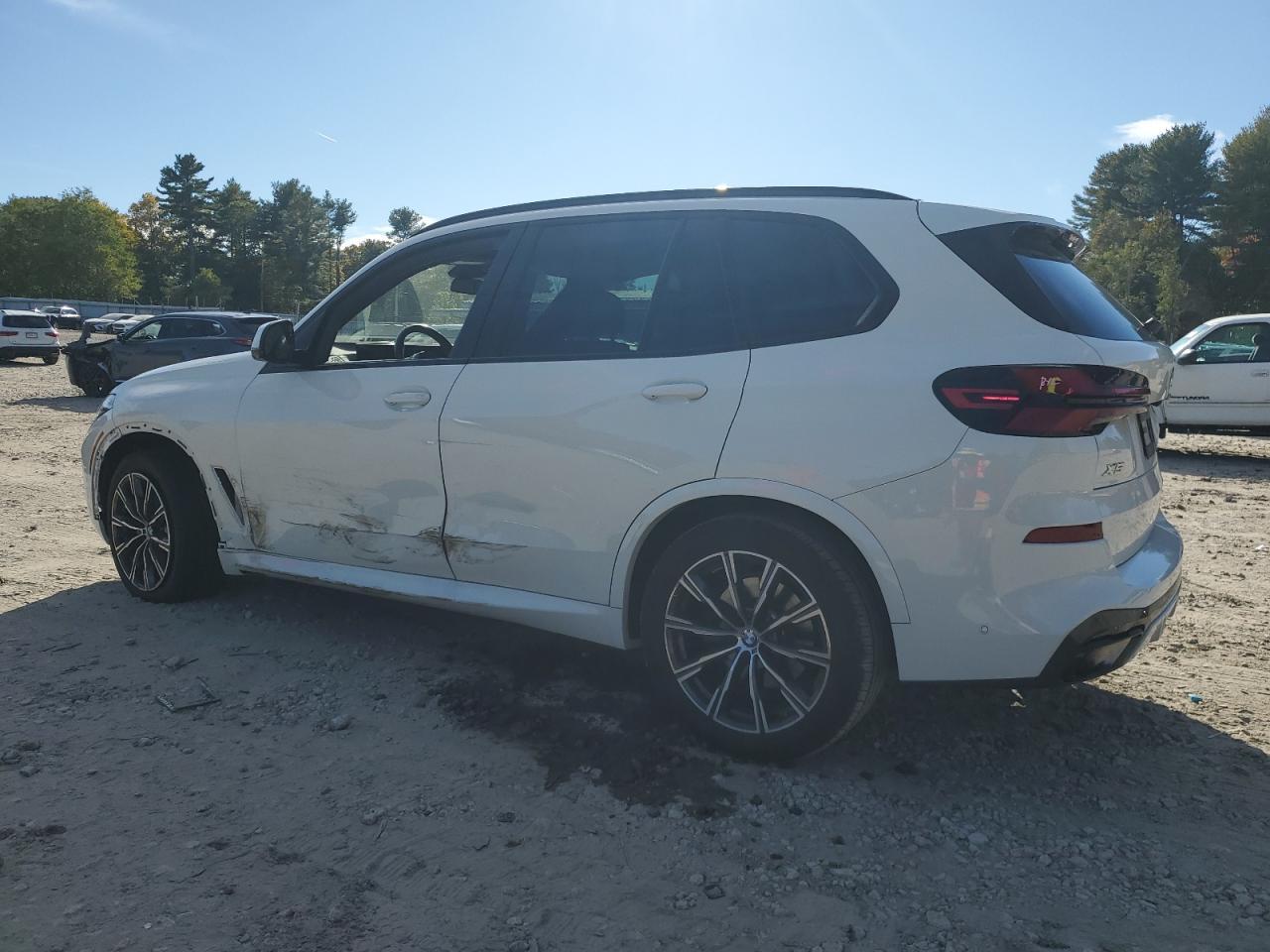2024 BMW X5 - zdjęcie 2
