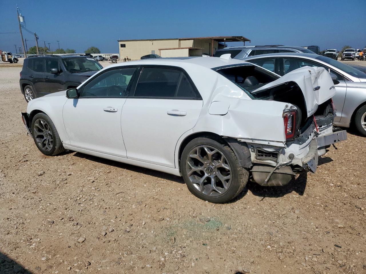 2015 Chrysler 300 - zdjęcie 2