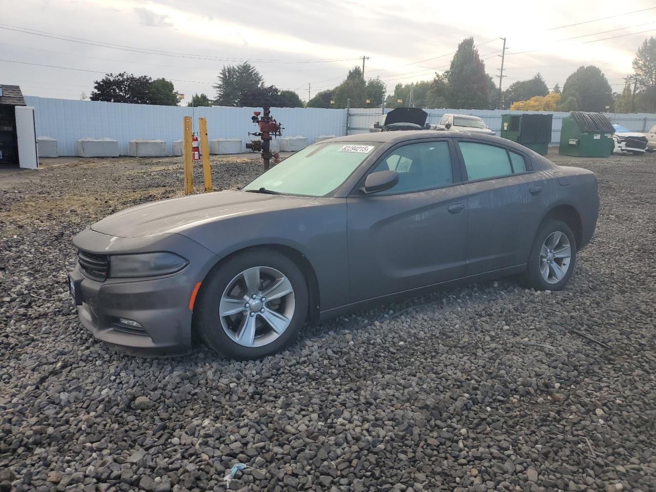 2016 Dodge Charger Sxt - zdjęcie główne