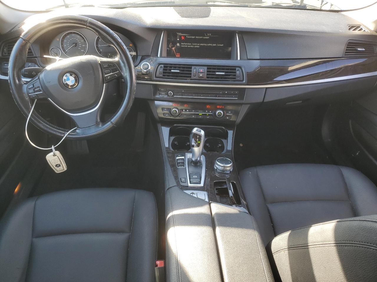2015 BMW 528 I - zdjęcie 8