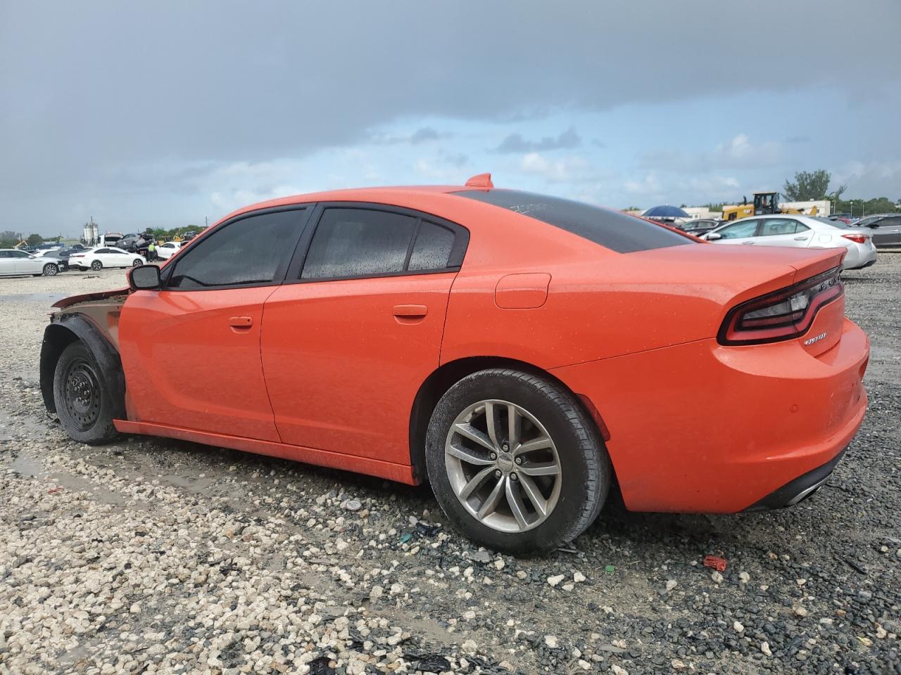 2016 Dodge Charger Sxt - zdjęcie 2