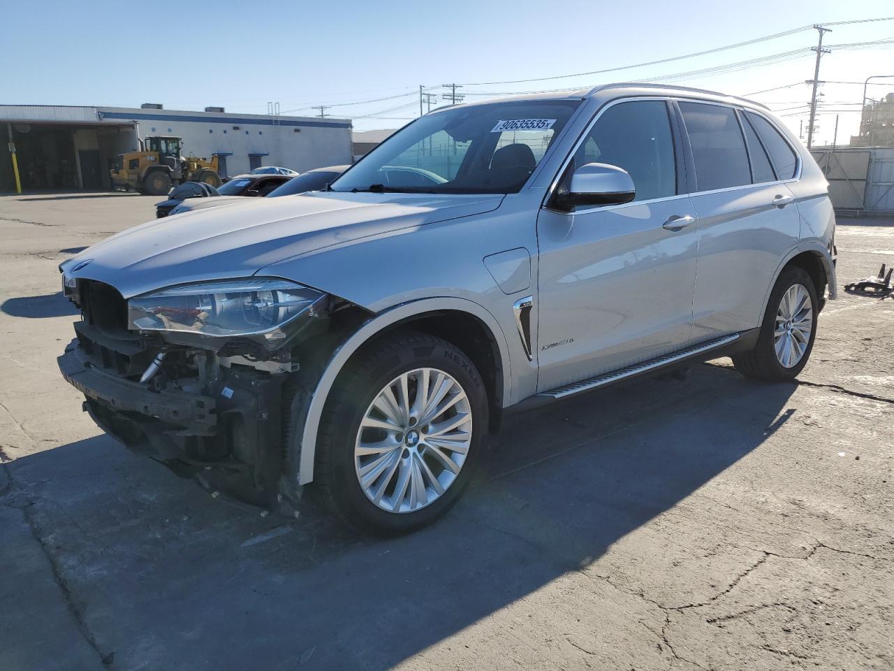 2016 BMW X5 - zdjęcie główne