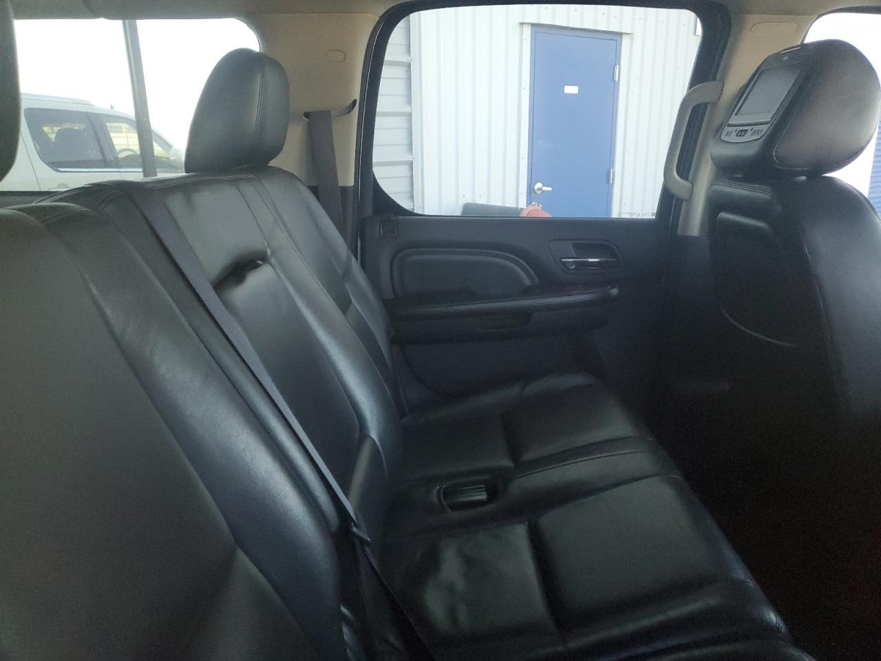 2013 Cadillac Escalade - zdjęcie 13