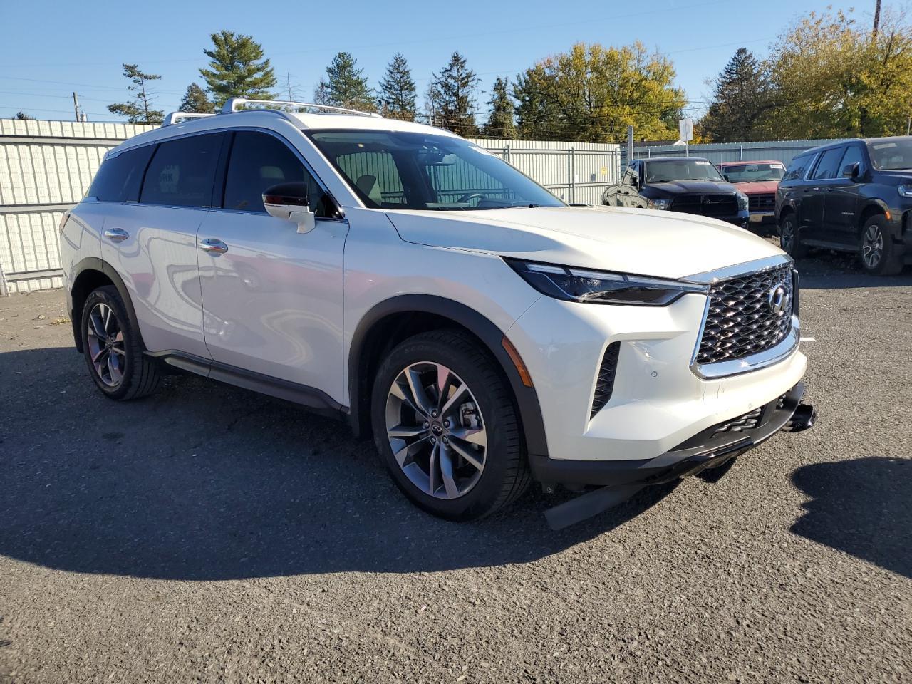 2023 Infiniti QX60 - zdjęcie 4