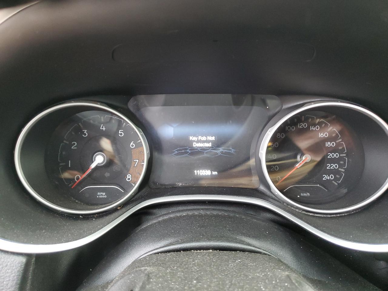 2020 Jeep Compass Sport - zdjęcie 9