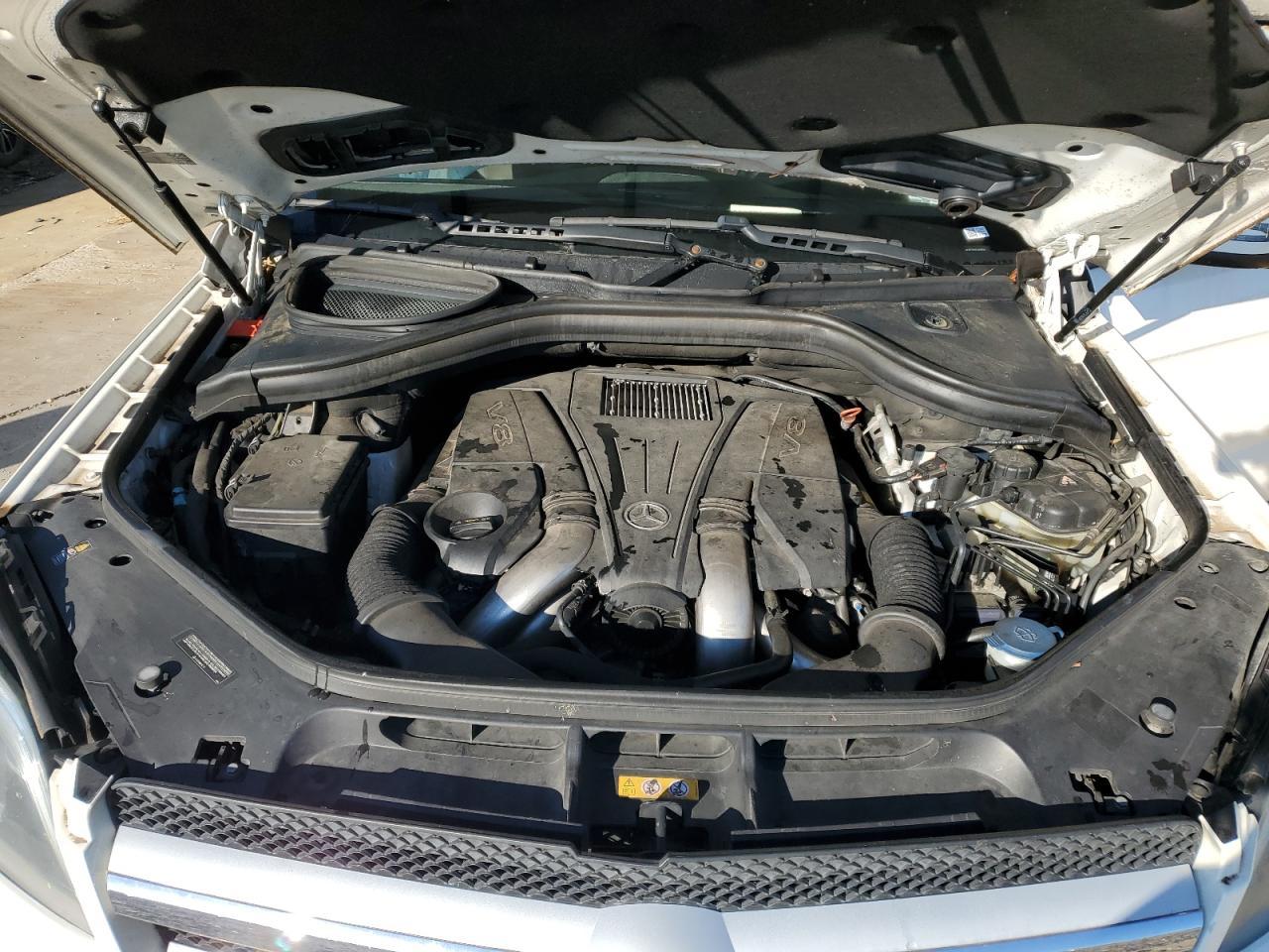 2014 Mercedes-Benz Gl 550 4Matic - zdjęcie 11