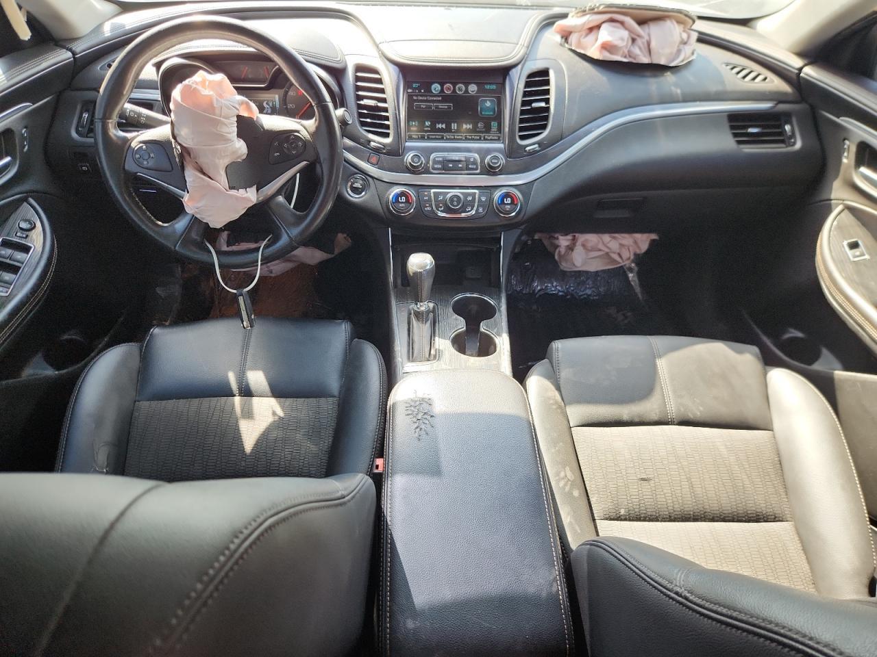 2020 Chevrolet Impala Lt - zdjęcie 8