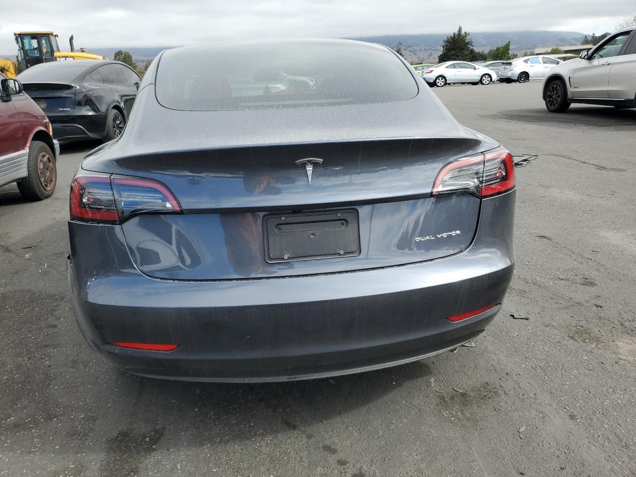 2023 Tesla Model 3 - zdjęcie 6