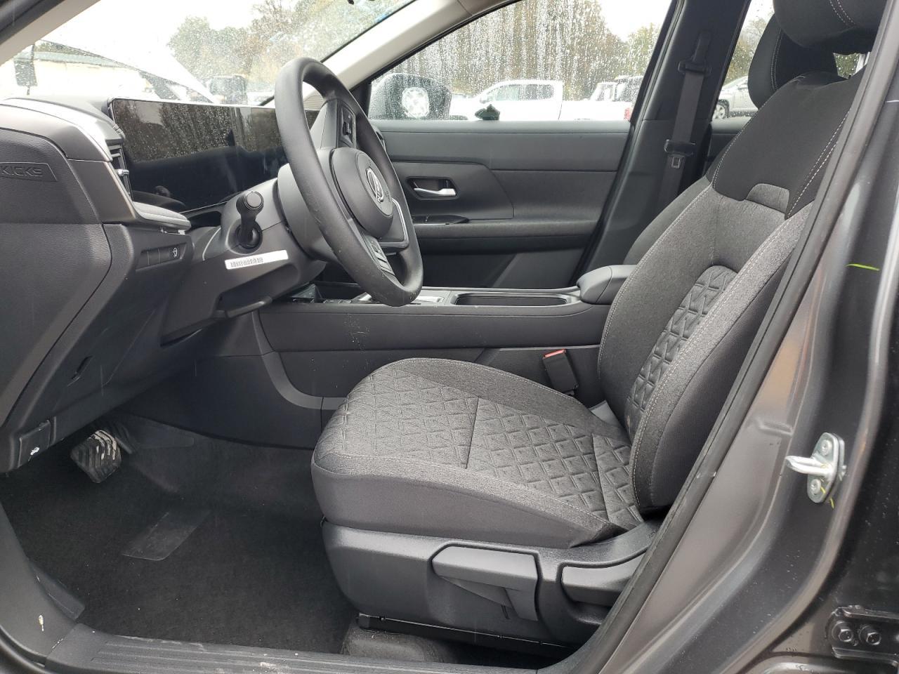 2025 Nissan Kicks Sv - zdjęcie 7