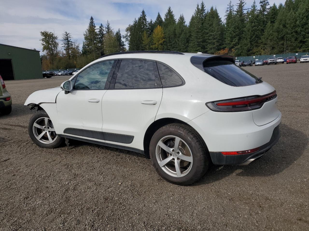 2021 Porsche Macan - zdjęcie 2