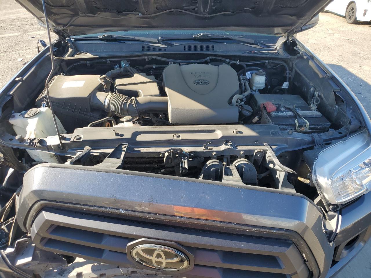 2021 Toyota Tacoma - zdjęcie 11