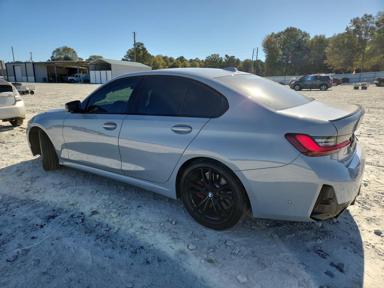 2024 BMW Seria 3 - zdjęcie 2