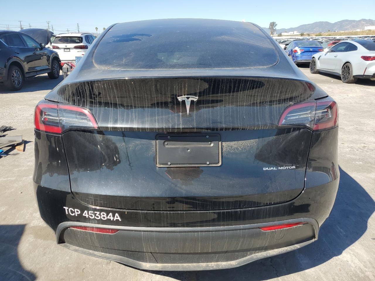 2024 Tesla Y - zdjęcie 6
