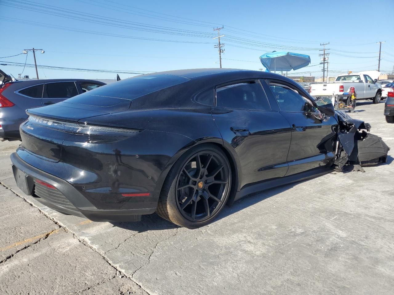 2024 Porsche Taycan - zdjęcie 3