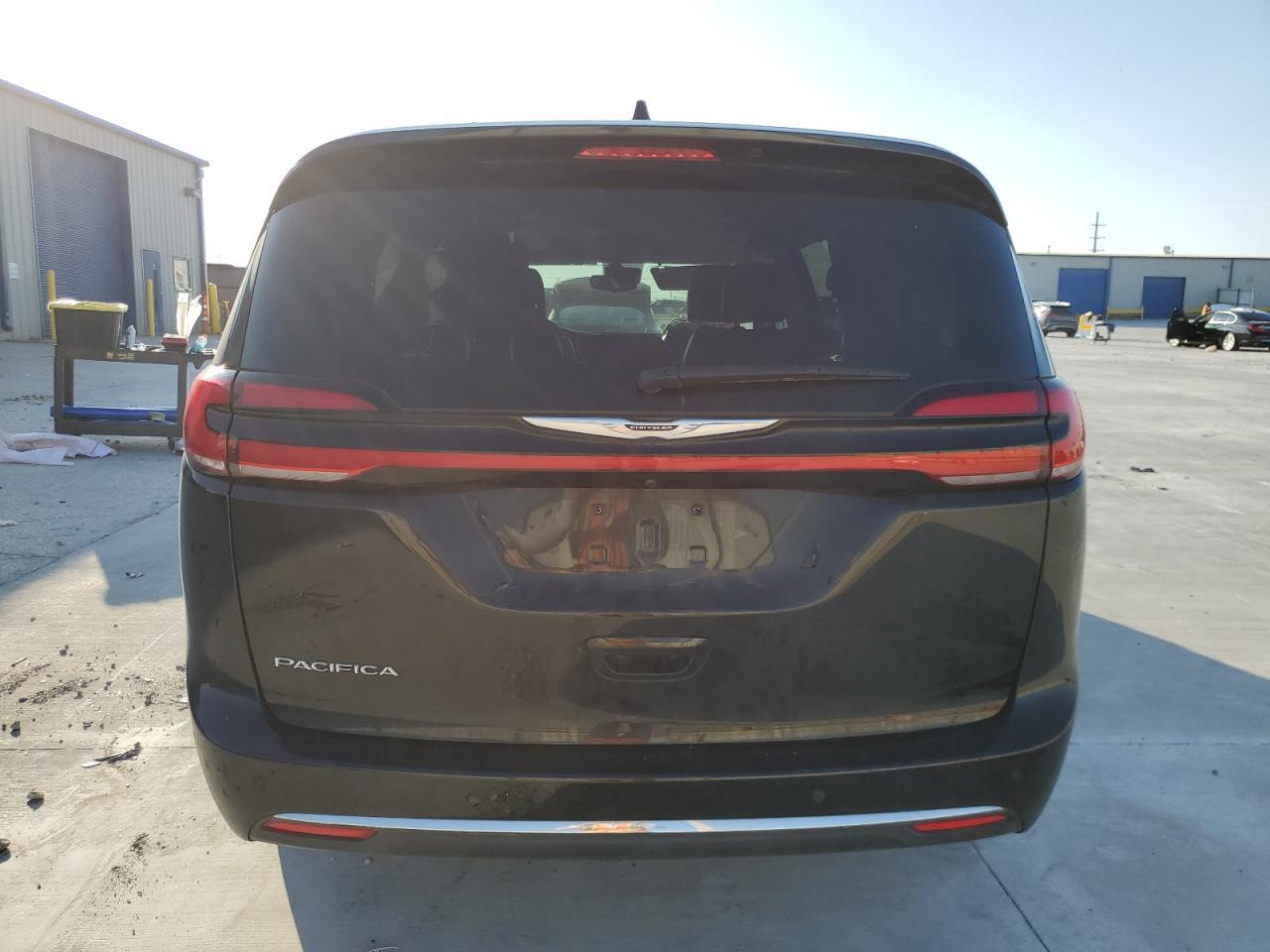 2024 Chrysler Pacifica - zdjęcie 6