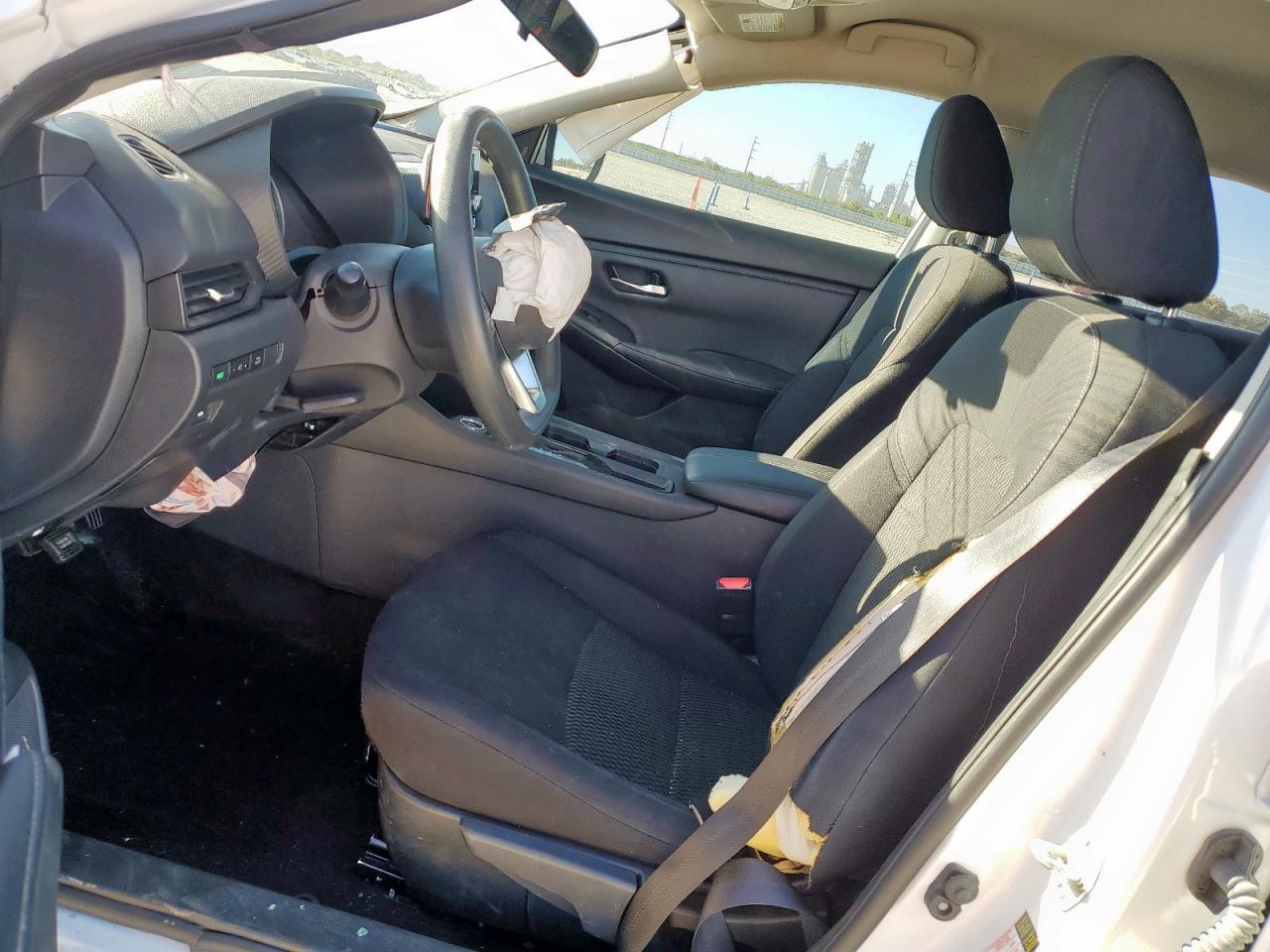 2023 Nissan Sentra - zdjęcie 7