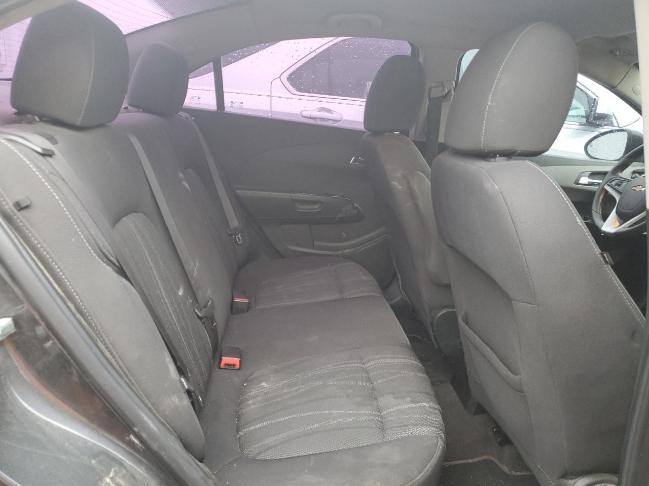 2019 Chevrolet Sonic Lt - zdjęcie 10